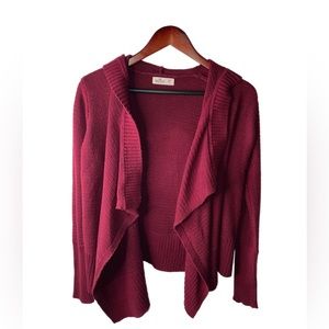 hollister burgundy cardigan D31